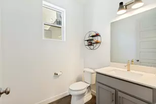 2413 N Gotland Way W, Lehi, UT 84043 - Photo 10