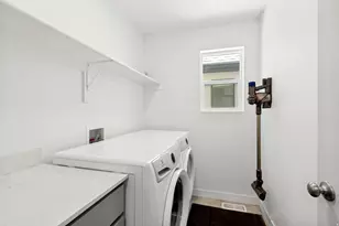 2413 N Gotland Way W, Lehi, UT 84043 - Photo 24