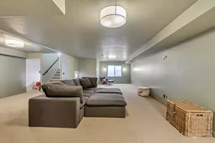 2413 N Gotland Way W, Lehi, UT 84043 - Photo 32