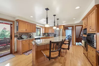12144 S Mountain Shadow Rd E, Sandy, UT 84092 - Photo 18