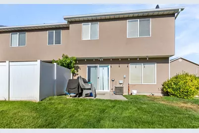 182 W Savannah Ln, Harrisville, UT 84414 - Photo 22