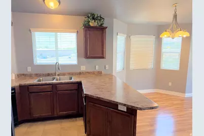 8229 S Resaca Dr #D9, Midvale, UT 84070 - Photo 6