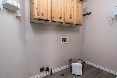 8699 S Diamond Dove Dr, West Jordan, UT 84088 - Photo 12