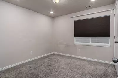 8699 S Diamond Dove Dr, West Jordan, UT 84088 - Photo 18