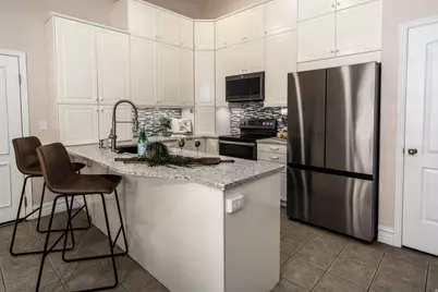 8699 S Diamond Dove Dr, West Jordan, UT 84088 - Photo 2