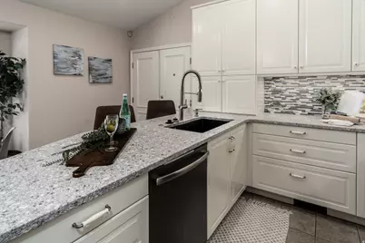 8699 S Diamond Dove Dr, West Jordan, UT 84088 - Photo 6