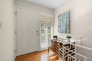 1584 S Sunset Oaks Dr, Salt Lake City, UT 84108 - Photo 4