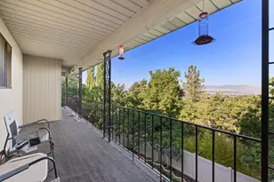 1584 S Sunset Oaks Dr, Salt Lake City, UT 84108 - Photo 18