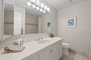 1584 S Sunset Oaks Dr, Salt Lake City, UT 84108 - Photo 22