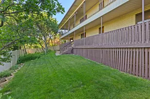 1584 S Sunset Oaks Dr, Salt Lake City, UT 84108 - Photo 52