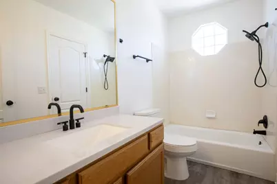 3051 S Waterleaf Way W, West Valley, UT 84128 - Photo 8