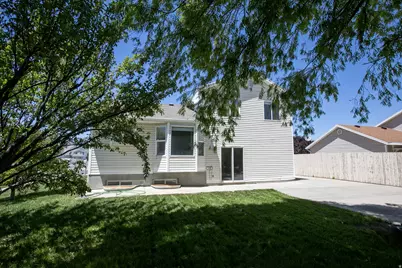 3051 S Waterleaf Way W, West Valley, UT 84128 - Photo 22