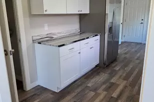 13275 S Minuteman Dr, Draper, UT 84020 - Photo 4