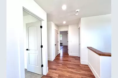 1918 W Woodview Dr N, Lehi, UT 84048 - Photo 10