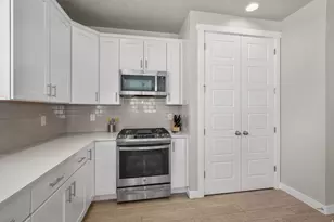 1436 W Valley Dr, Lindon, UT 84042 - Photo 12