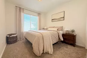 9457 S Hidden Point Dr W, Sandy, UT 84070 - Photo 18