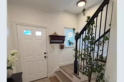 9457 S Hidden Point Dr W, Sandy, UT 84070 - Photo 4