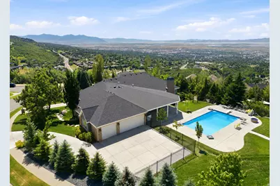 1756 S Stone Hollow Dr, Bountiful, UT 84010 - Photo 2