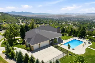 1756 S Stone Hollow Dr, Bountiful, UT 84010 - Photo 2