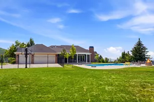 1756 S Stone Hollow Dr, Bountiful, UT 84010 - Photo 42