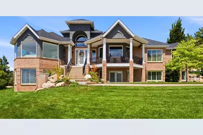 1756 S Stone Hollow Dr, Bountiful, UT 84010 - Photo 2