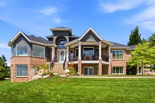 1756 S Stone Hollow Dr, Bountiful, UT 84010 - Photo 2