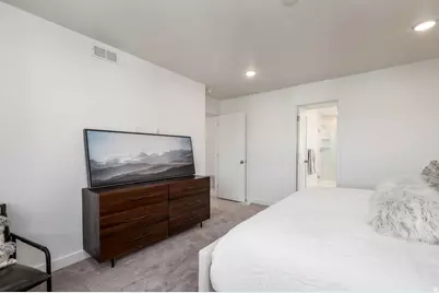 259 W Fushion Ln #123, Draper, UT 84020 - Photo 8