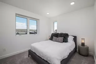 259 W Fushion Ln, Draper, UT 84020 - Photo 6