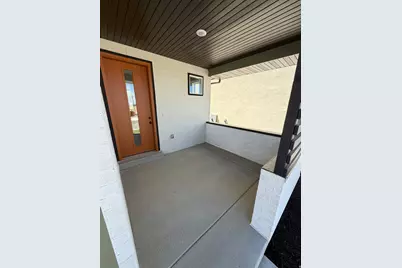 259 W Fushion Ln #123, Draper, UT 84020 - Photo 2