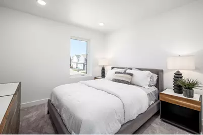 259 W Fushion Ln #123, Draper, UT 84020 - Photo 4