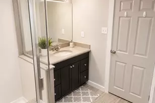 8651 S Harvard Park Dr, Sandy, UT 84094 - Photo 46