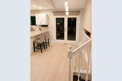 8651 S Harvard Park Dr, Sandy, UT 84094 - Photo 20