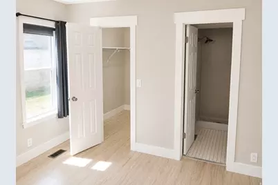 8651 S Harvard Park Dr, Sandy, UT 84094 - Photo 38