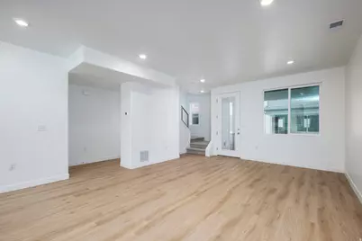 923 W Coalburn Way #103/63, Murray, UT 84123 - Photo 18