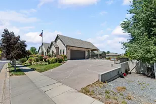 1242 N 640 W, West Bountiful, UT 84087 - Photo 4