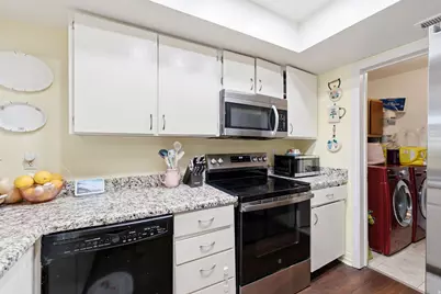 1825 W 7600 S #H103, West Jordan, UT 84084 - Photo 8