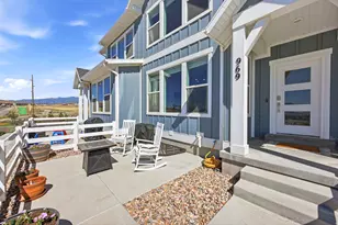 969 W Sunspear Dr, Saratoga Springs, UT 84045 - Photo 2