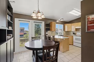 5335 S 4250 W, Roy, UT 84067 - Photo 8