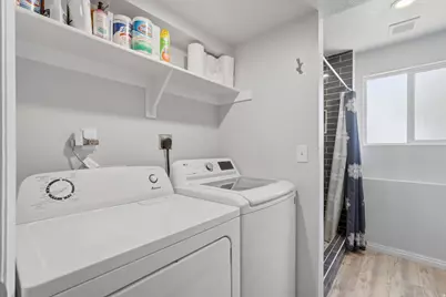 5335 S 4250 W, Roy, UT 84067 - Photo 28