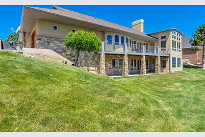 1064 S Waterside Dr, Saratoga Springs, UT 84045 - Photo 4