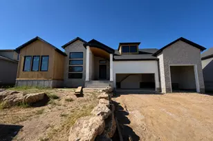 1290 W Caribou Ct, Pleasant View, UT 84414 - Photo 1