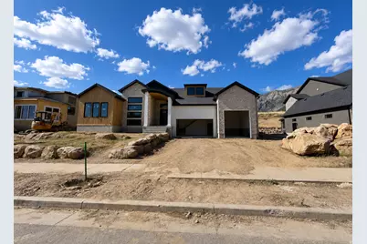 1290 W Caribou Ct, Pleasant View, UT 84414 - Photo 2
