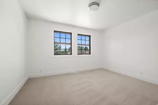 8065 S Over Hill Circle, Cottonwood Heights, UT 84121 - Photo 28