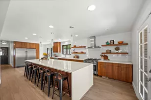 8065 S Over Hill Circle, Cottonwood Heights, UT 84121 - Photo 2