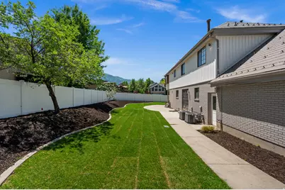 8065 S Over Hill Cir, Cottonwood Heights, UT 84121 - Photo 34