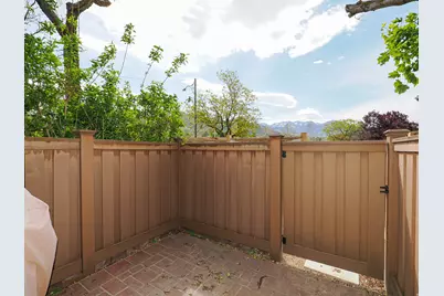 2074 E Michigan Ave, Salt Lake City, UT 84108 - Photo 14