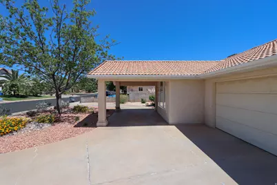 1740 Tamarisk Dr, Santa Clara, UT 84765 - Photo 10
