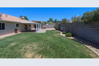 1740 Tamarisk Dr, Santa Clara, UT 84765 - Photo 70