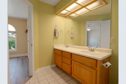 1740 Tamarisk Dr, Santa Clara, UT 84765 - Photo 50
