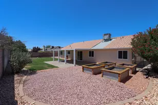 1740 Tamarisk Dr, Santa Clara, UT 84765 - Photo 76